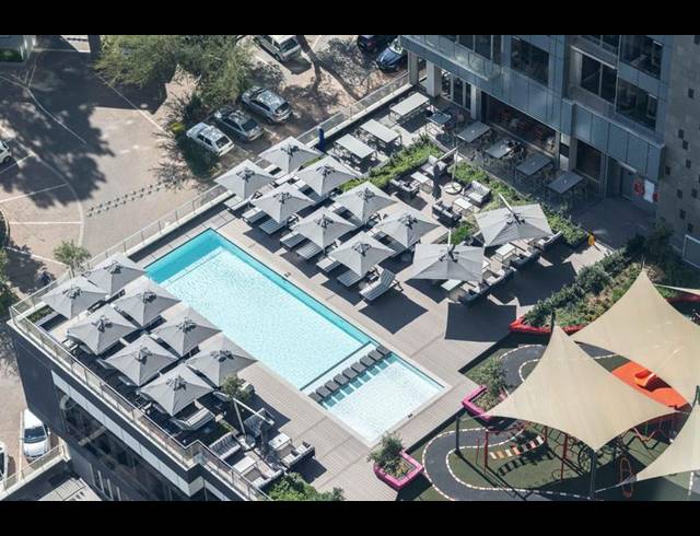 3 BEDROOM PROPERTY TO RENT IN BENMORE GARDENS